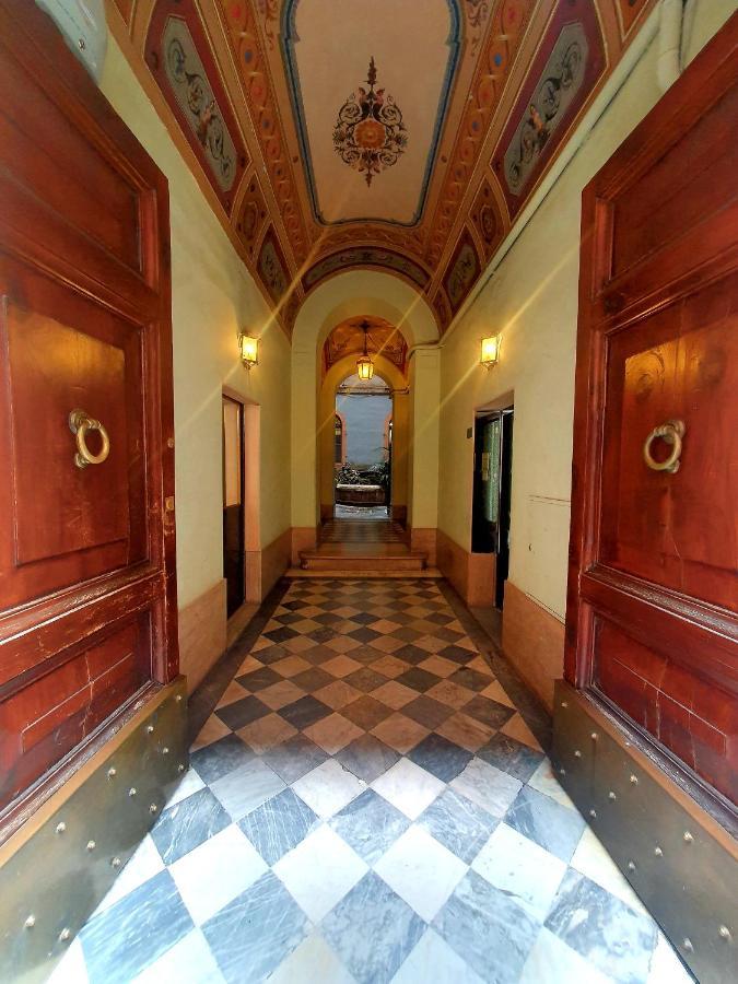 רומא 1878S By Aat- Luxury Historic House Piazza Di Spagna מראה חיצוני תמונה